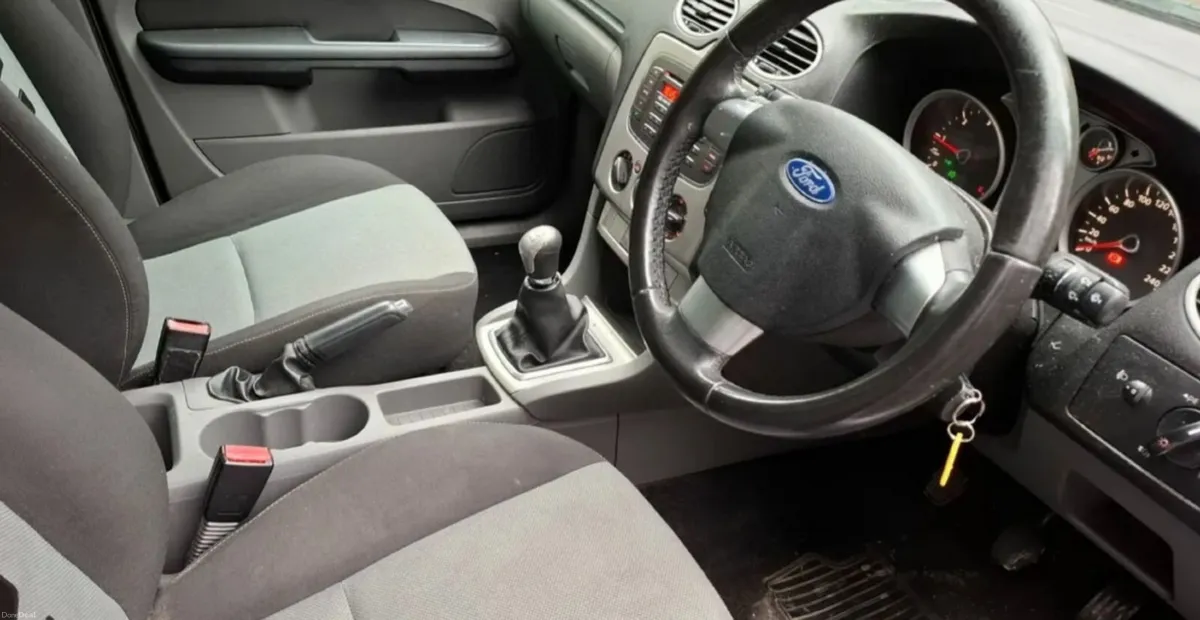 11 Ford Focus , Diesel,    NEW NCT 6/27 - Image 4