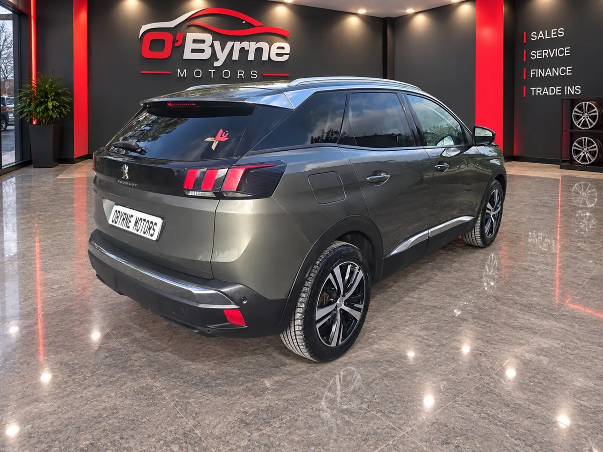 Peugeot 3008 Allure 1.2 - Image 4