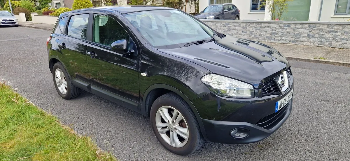 Nissan Qashqai 2010 - Image 2