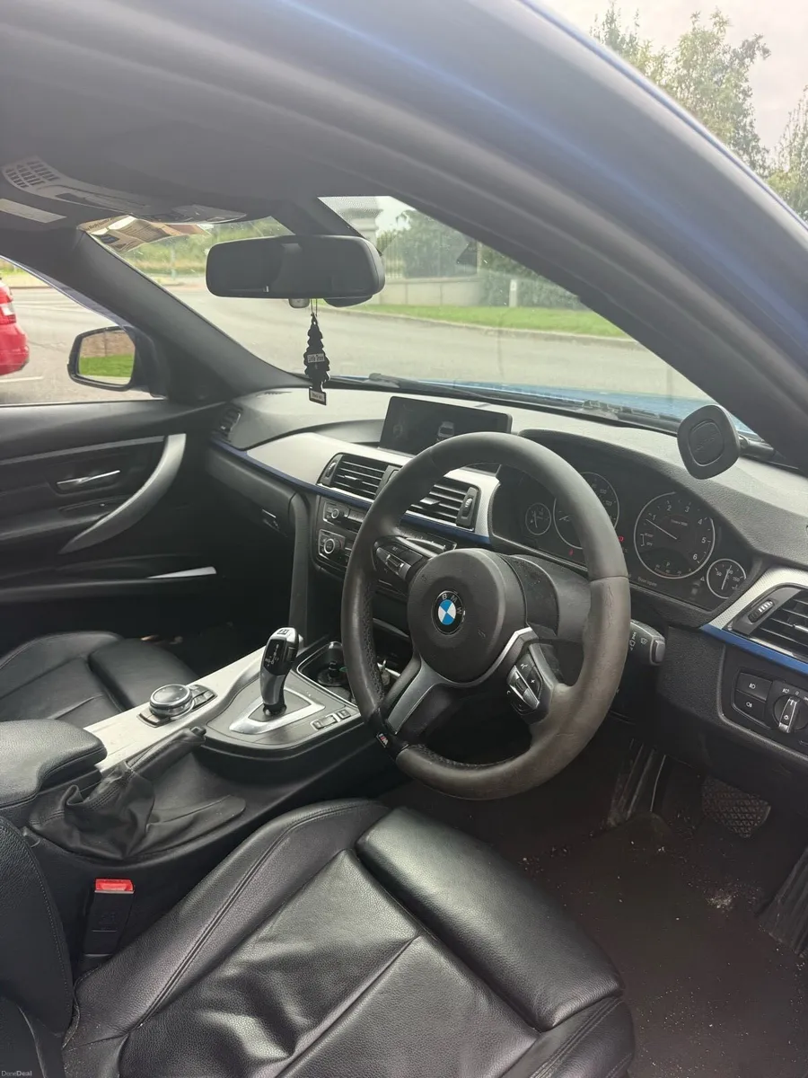 BMW 320 M Sport fresh test automatic - Image 6