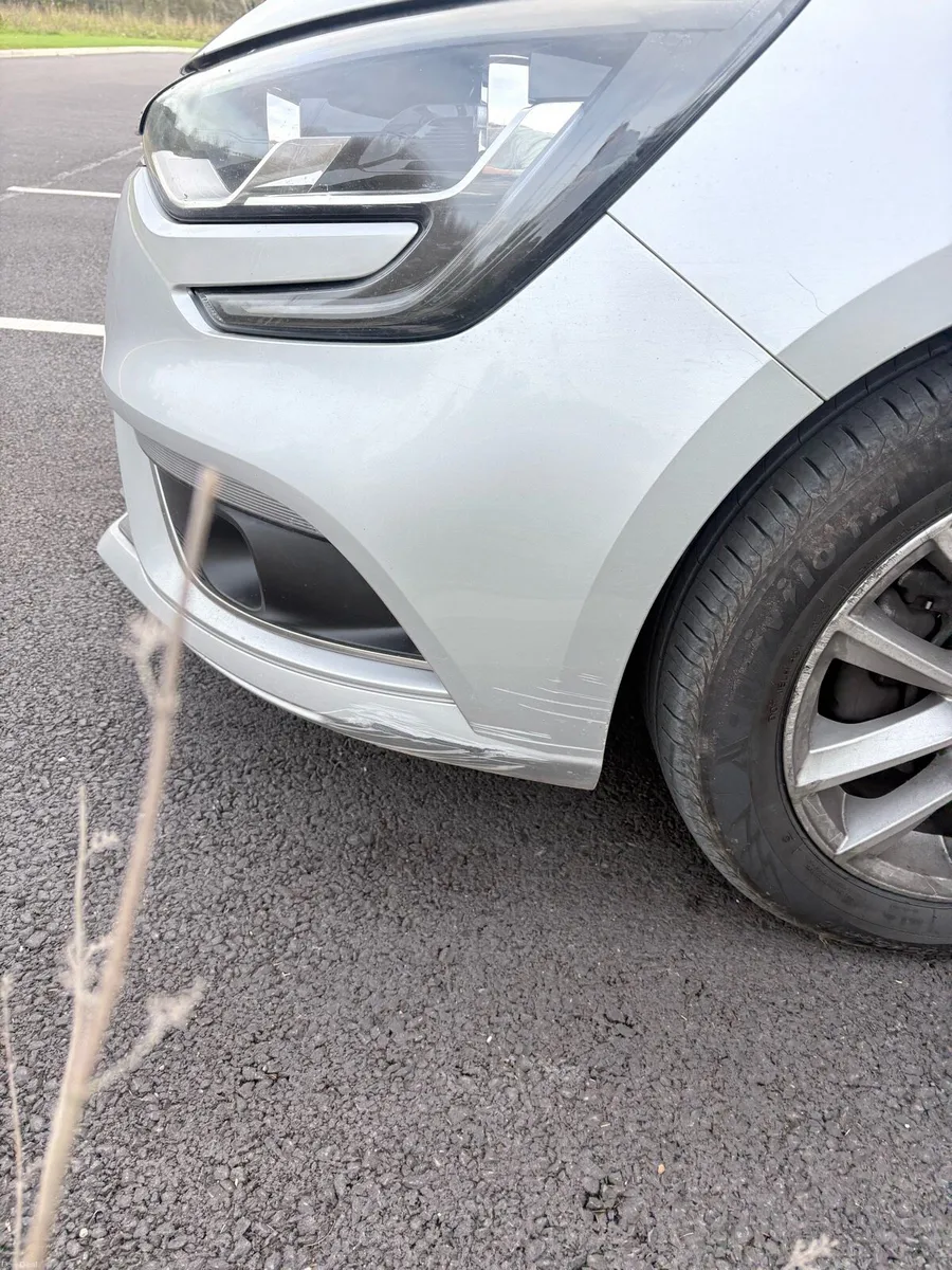 Renault Megane - Image 6