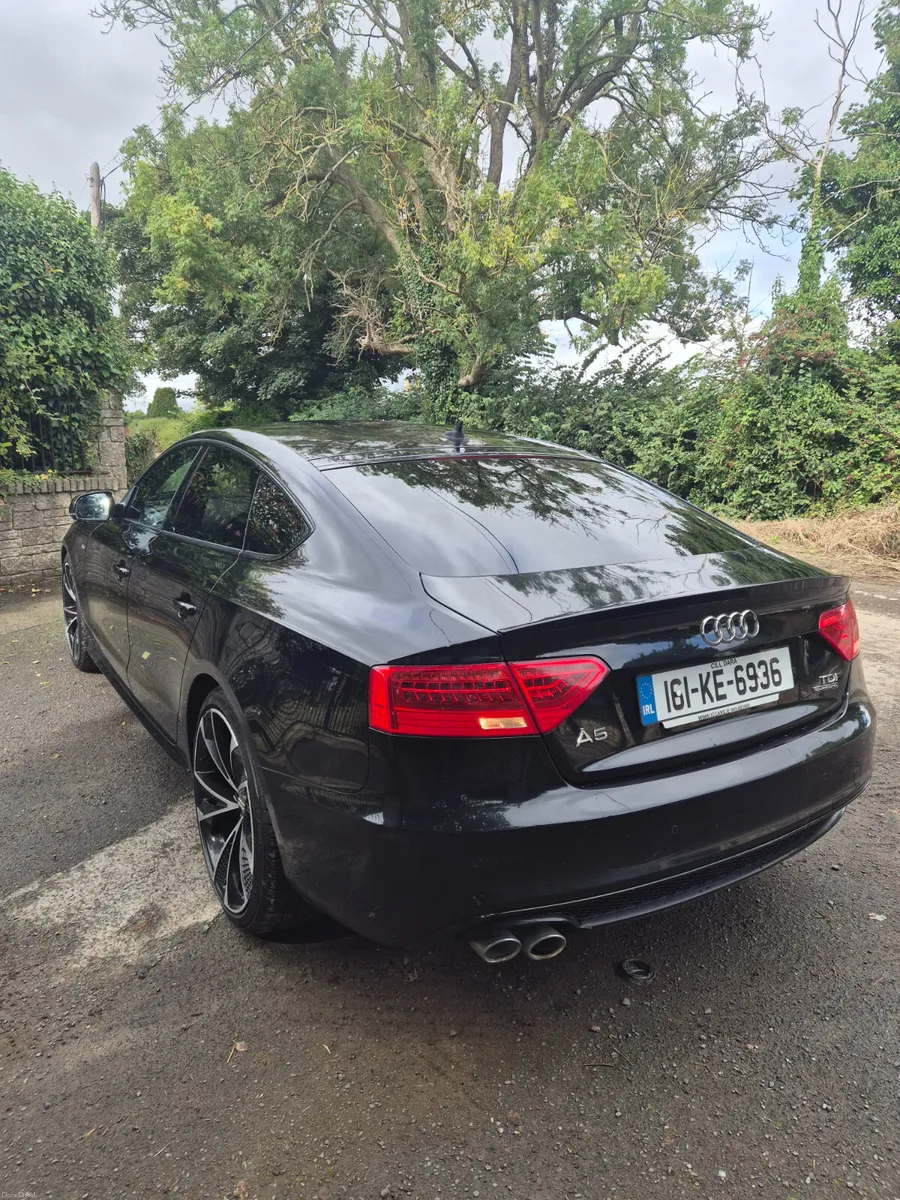 Audi A5 2.0 TDI SLINE BLACK EDITION 2016 - Image 2