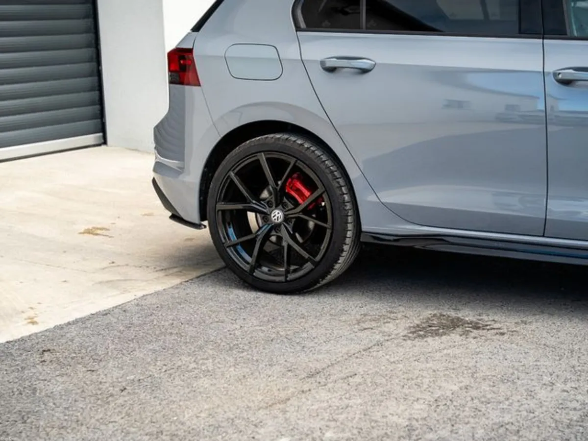 Volkswagen Golf Kitted Golf in Moonstone grey - Image 4