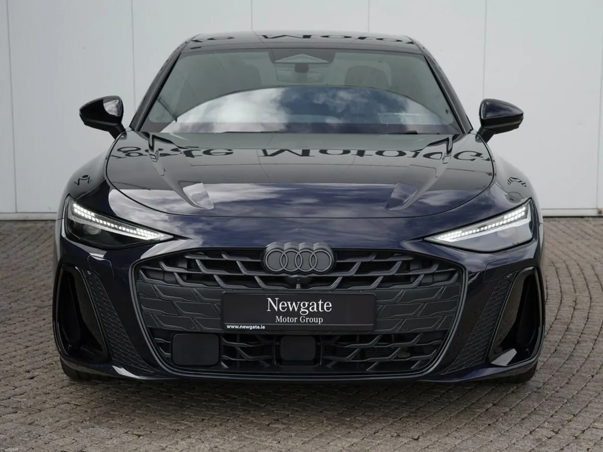 Audi A6 E-HYBRID QUATTRO LAUNCH EDITION - Image 2