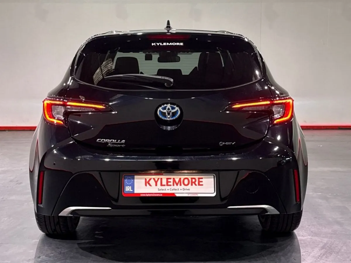Toyota Corolla 1.5 HYBRID AUTOMATIC GZ EDITION (TO - Image 4