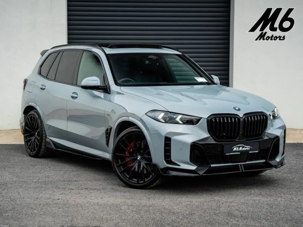 BMW X5 XDRIVE50E M SPORT **HUGE SPEC** - Image 1