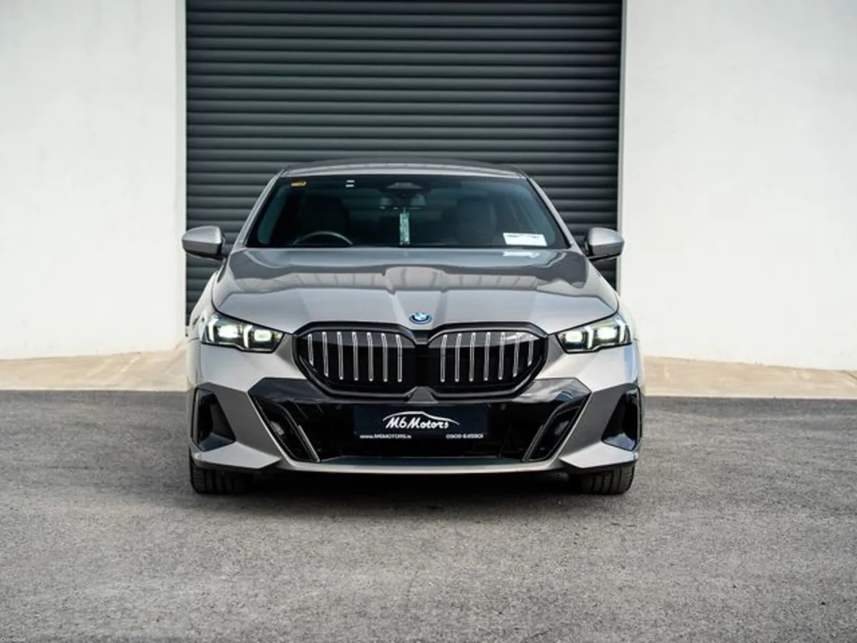 BMW 5-Series M sport - Image 3