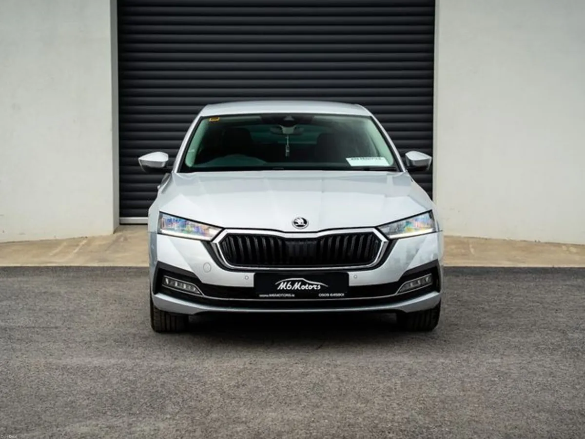 Skoda Octavia STY 2.0tdi DSG STYLE - Image 2