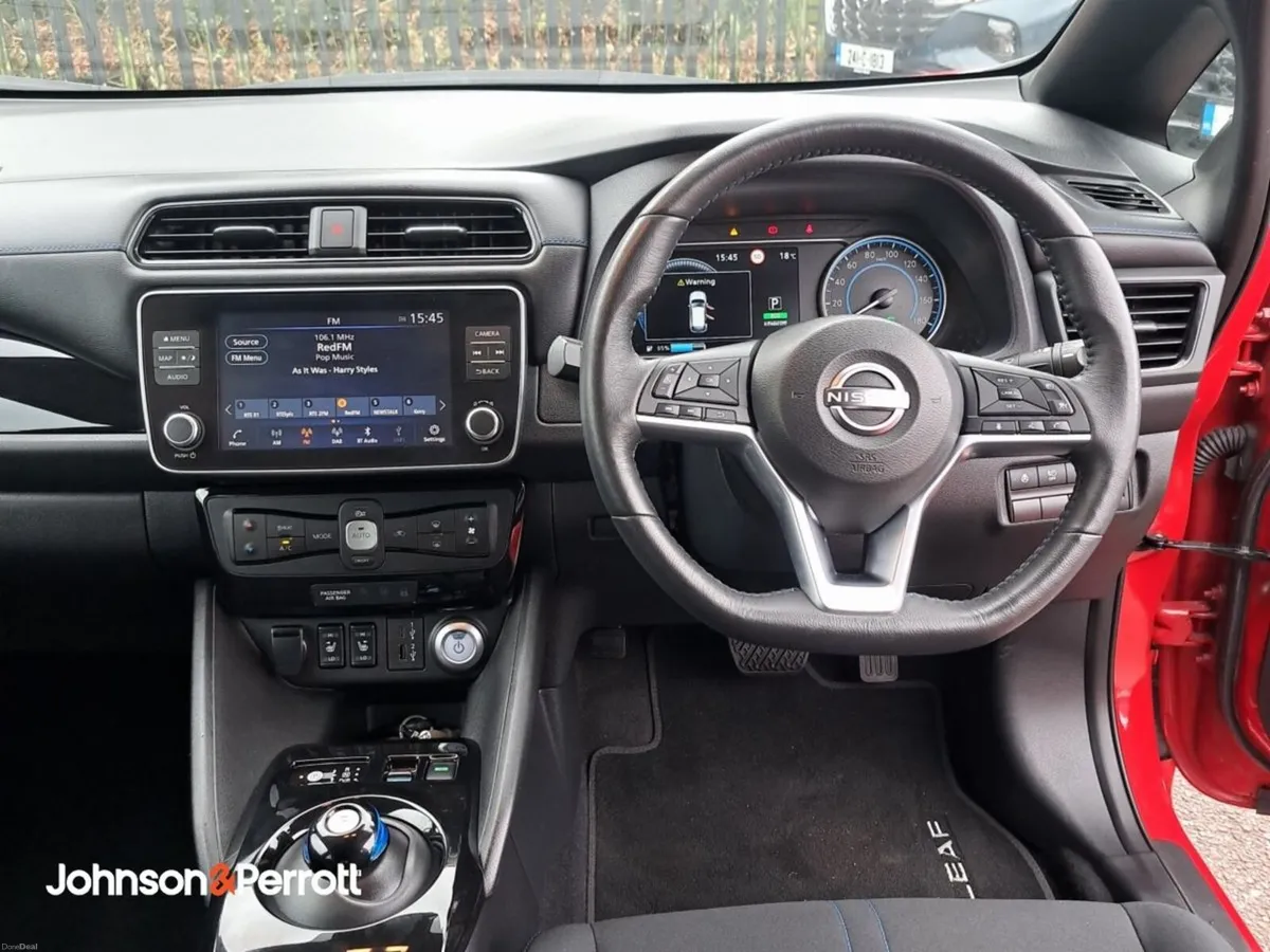 Nissan Leaf Leaf SV Premium 62 kWh - Image 4