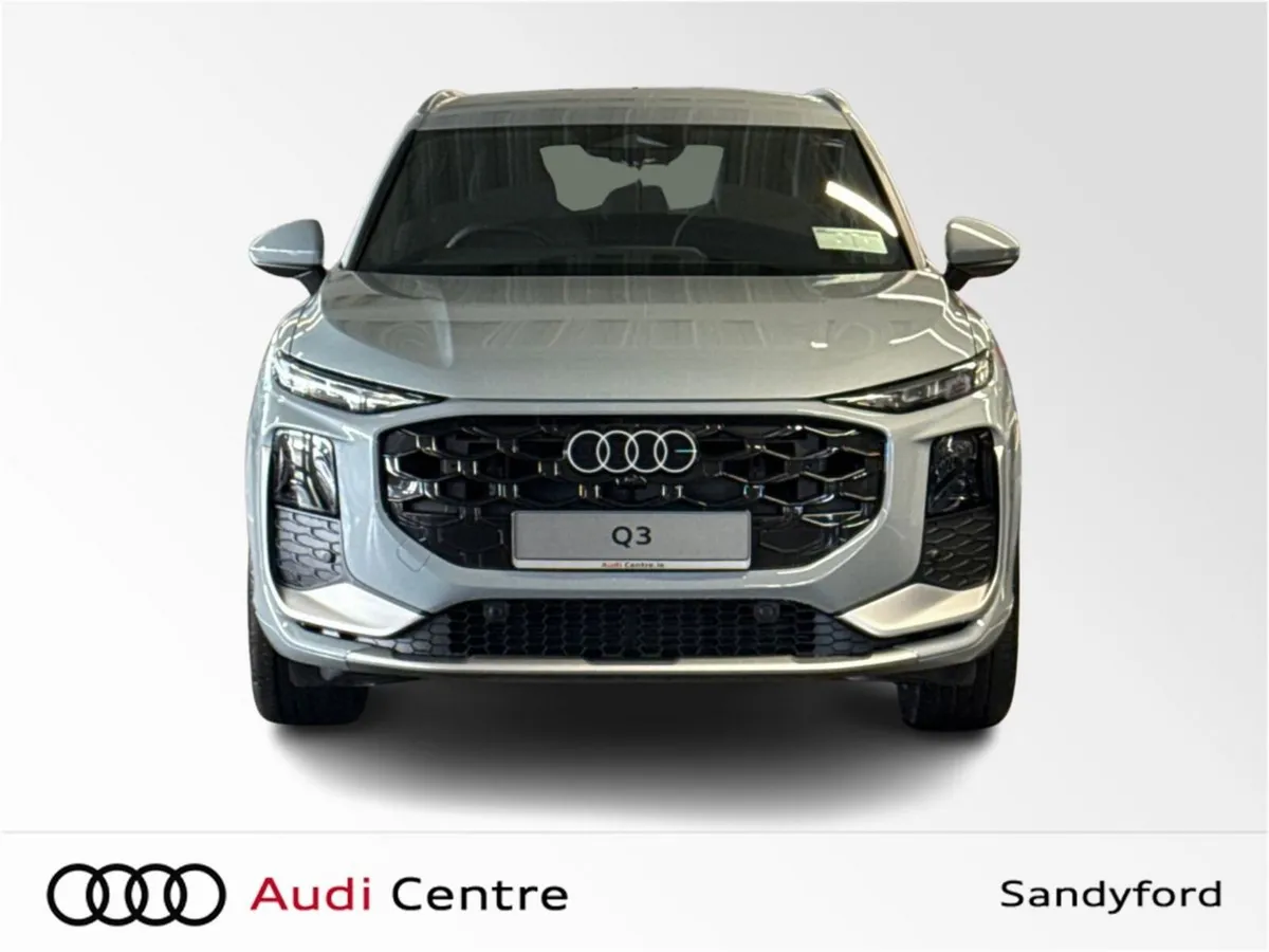 Audi Q3 TFSI 150HP S-T S LINE - Image 5