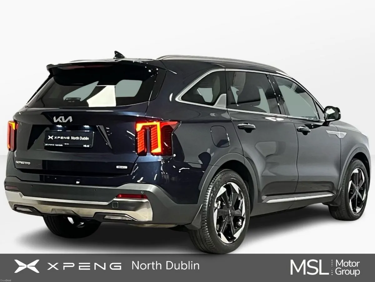Kia Sorento 1.6 PHEV 7 Seat - HUGE SPEC - Reversin - Image 3