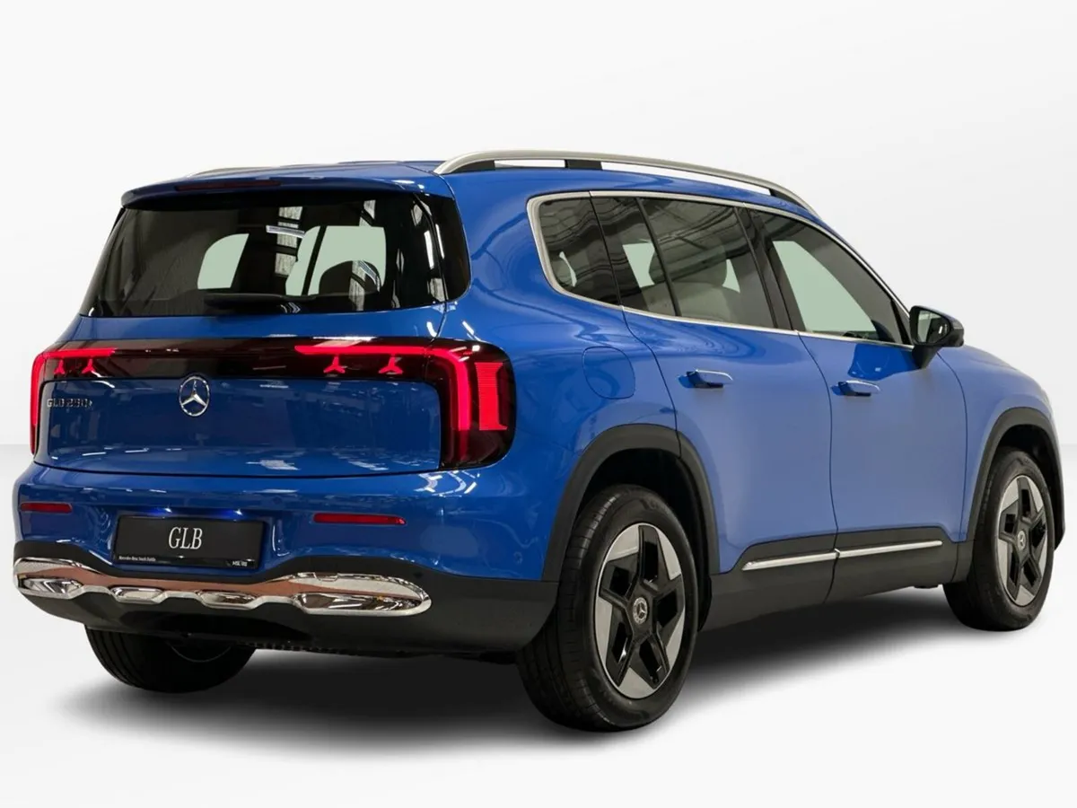 Mercedes-Benz GLB GLB250 + EQ Progressive Line - Image 3