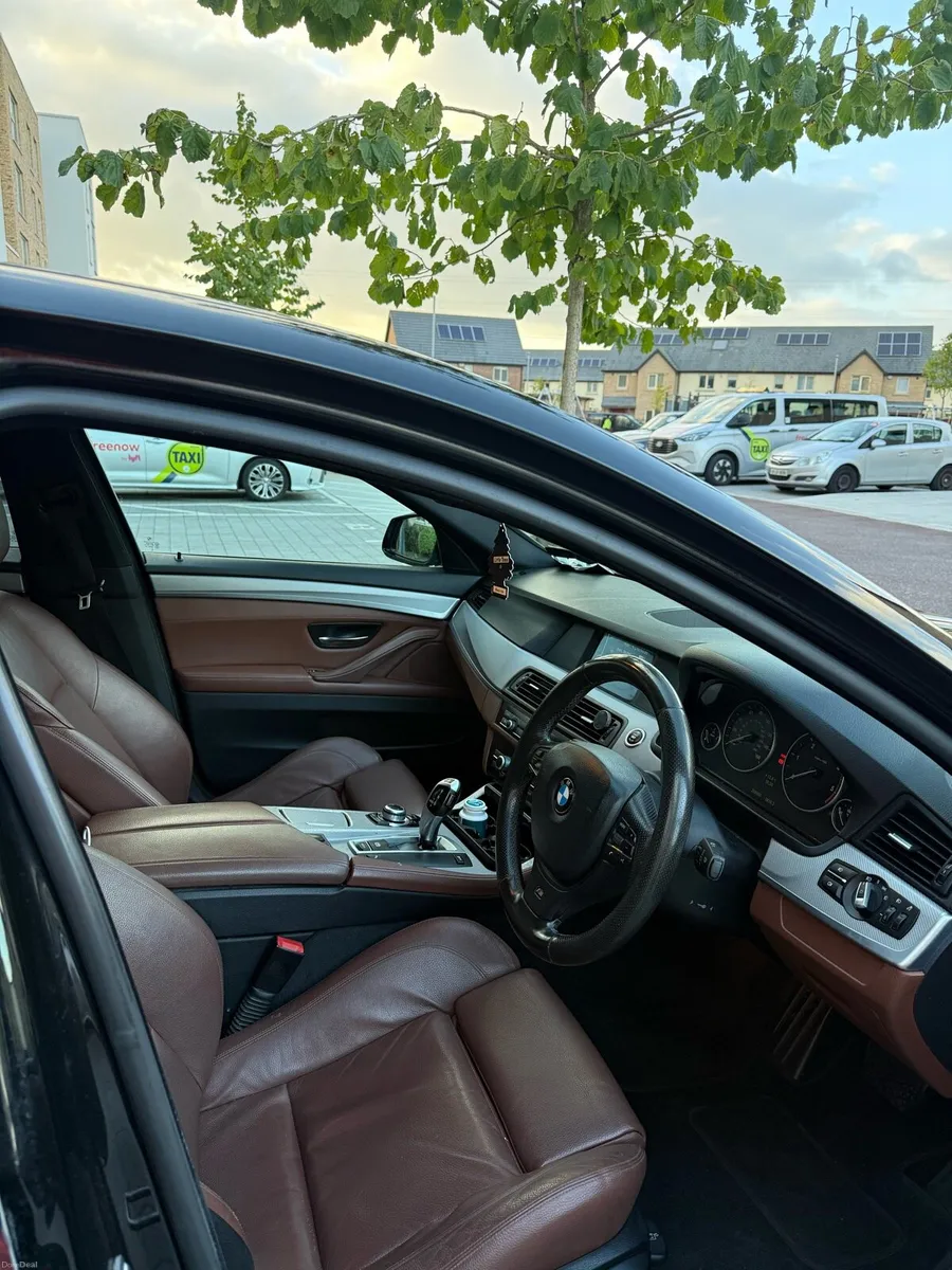 BMW 520D F10 M SPORT | Black | AUTOMATIC - Image 5