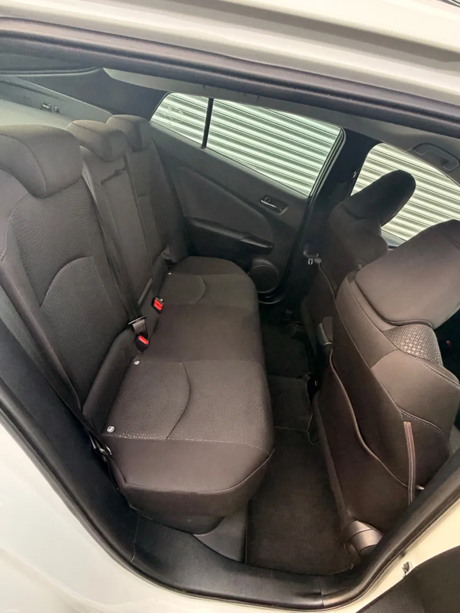 Toyota Prius 2022 SELF CHARGING HYBRID - Image 5