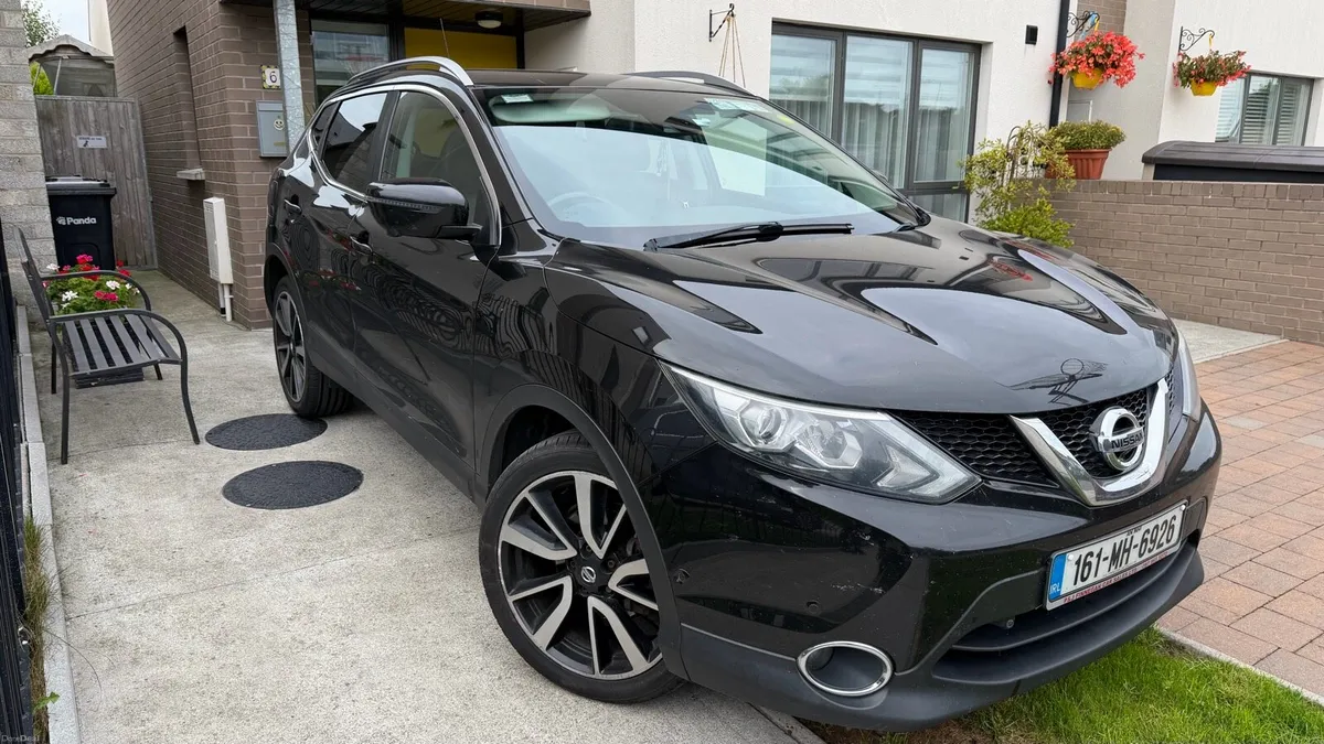 2016NissanQashqaiTeknaNCT2028,250 000km - Image 1