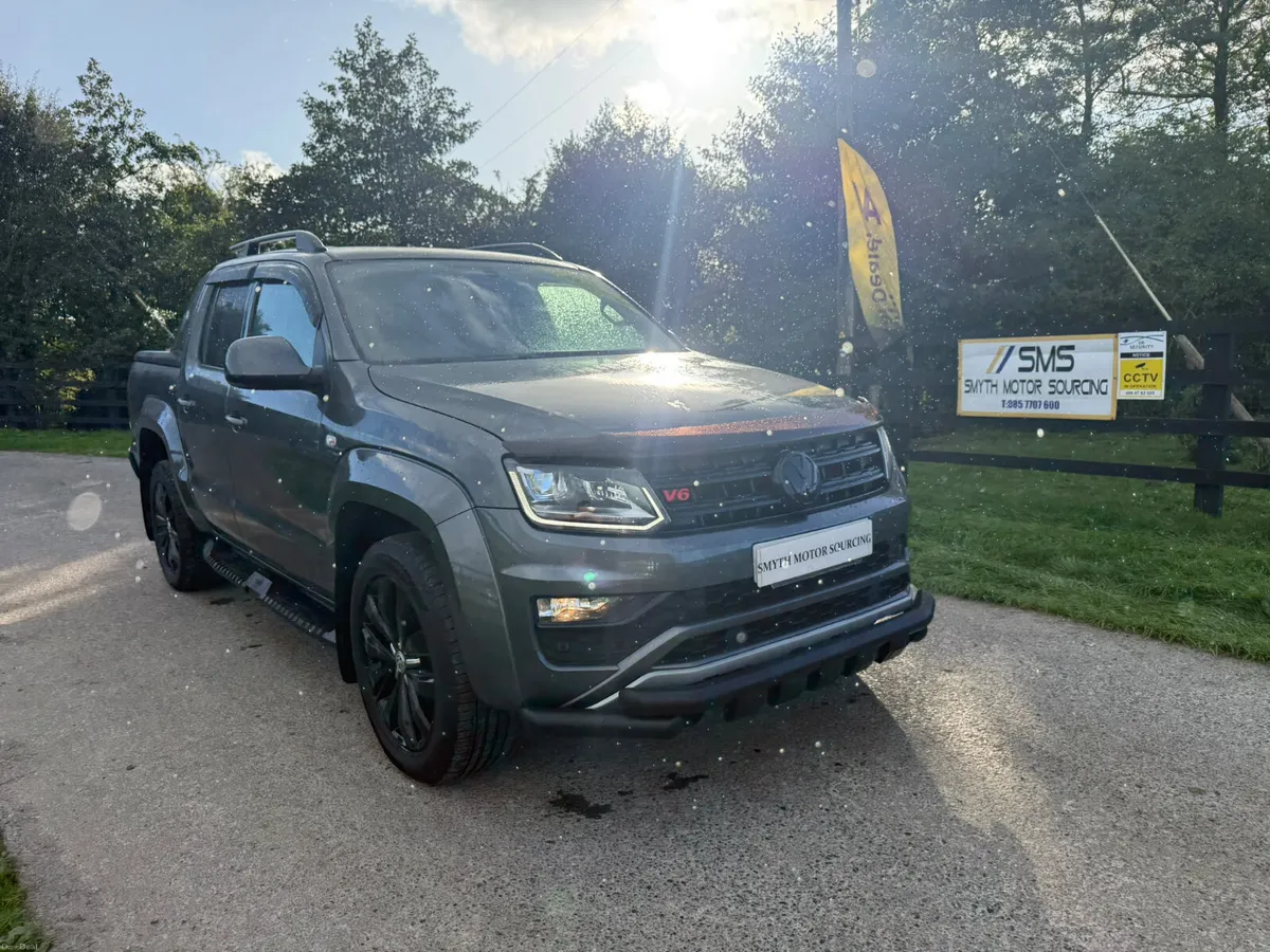 191 Volkswagen Amarok Aventura Black Ed***** - Image 2