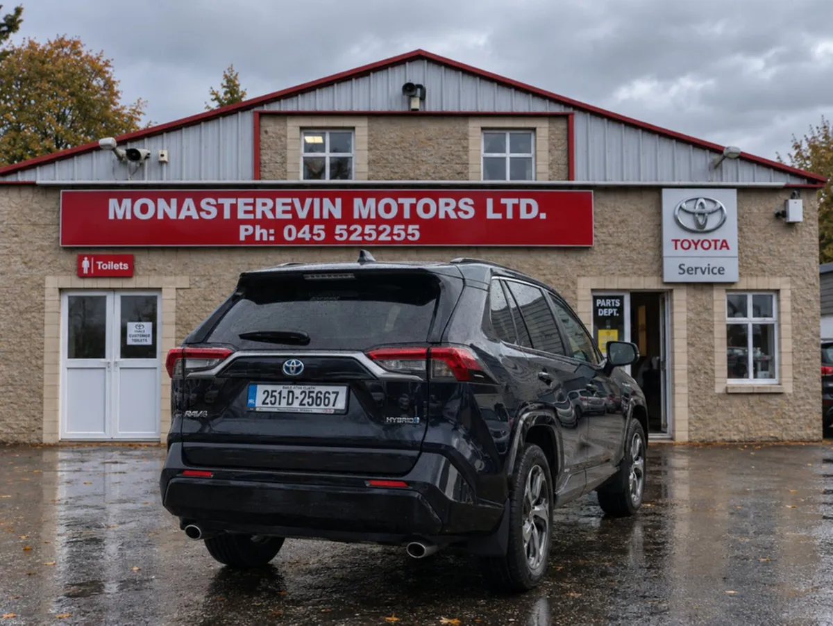 Toyota RAV4 *ORIGINAL IRISH CAR*  SOL PHEV 4DR AUT - Image 2