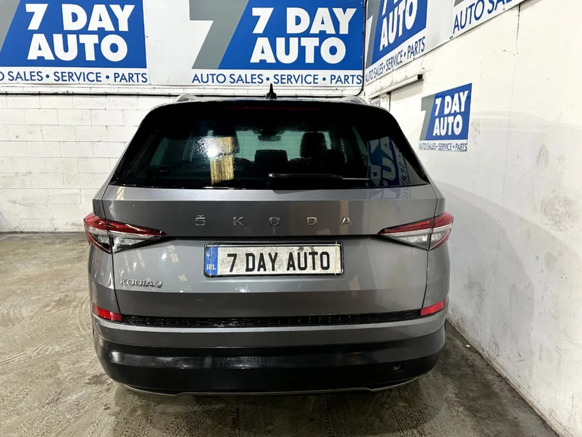 Skoda Kodiaq PAN ROOF STYLE 7 SEATER AUTO - Image 6