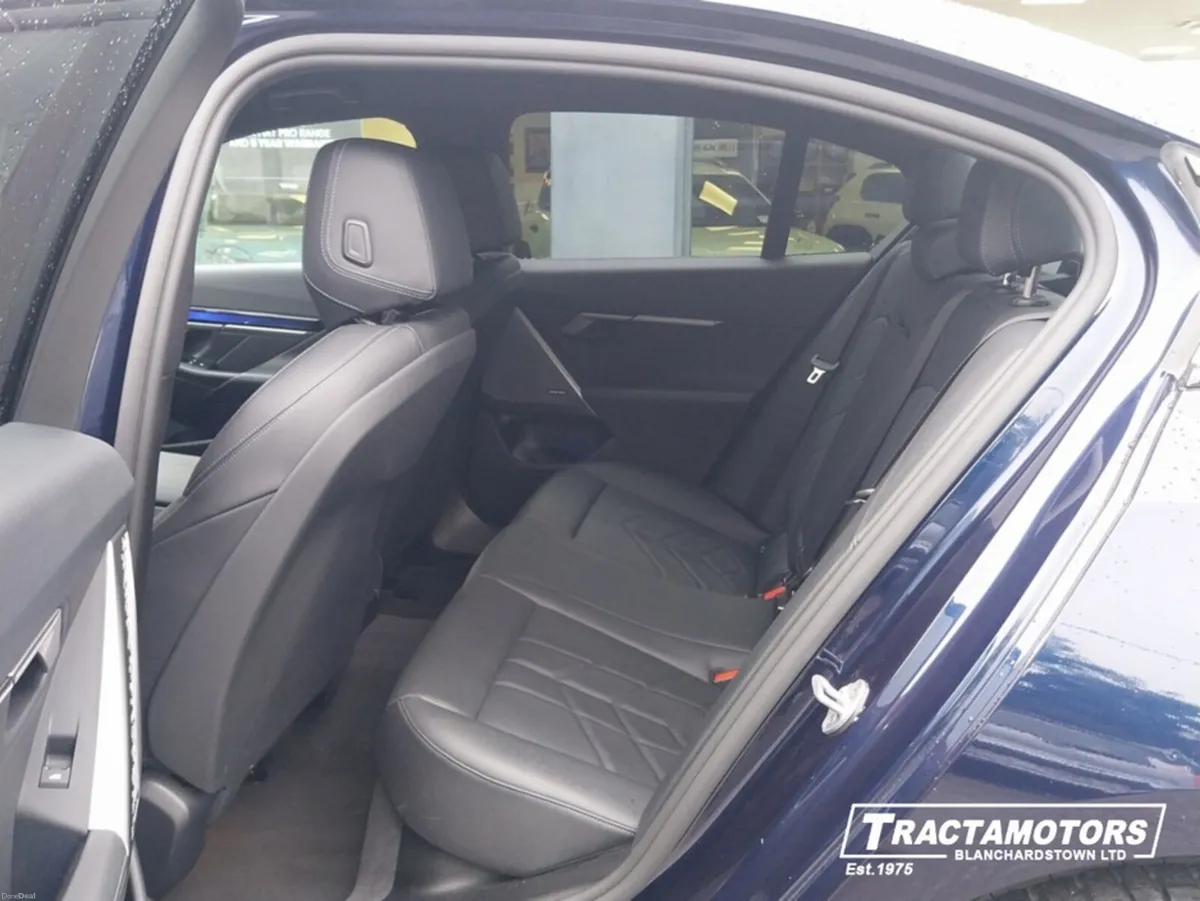 BMW 5-Series 530E M SPORT S5MF 4DR AUTO HYBRID - Image 6