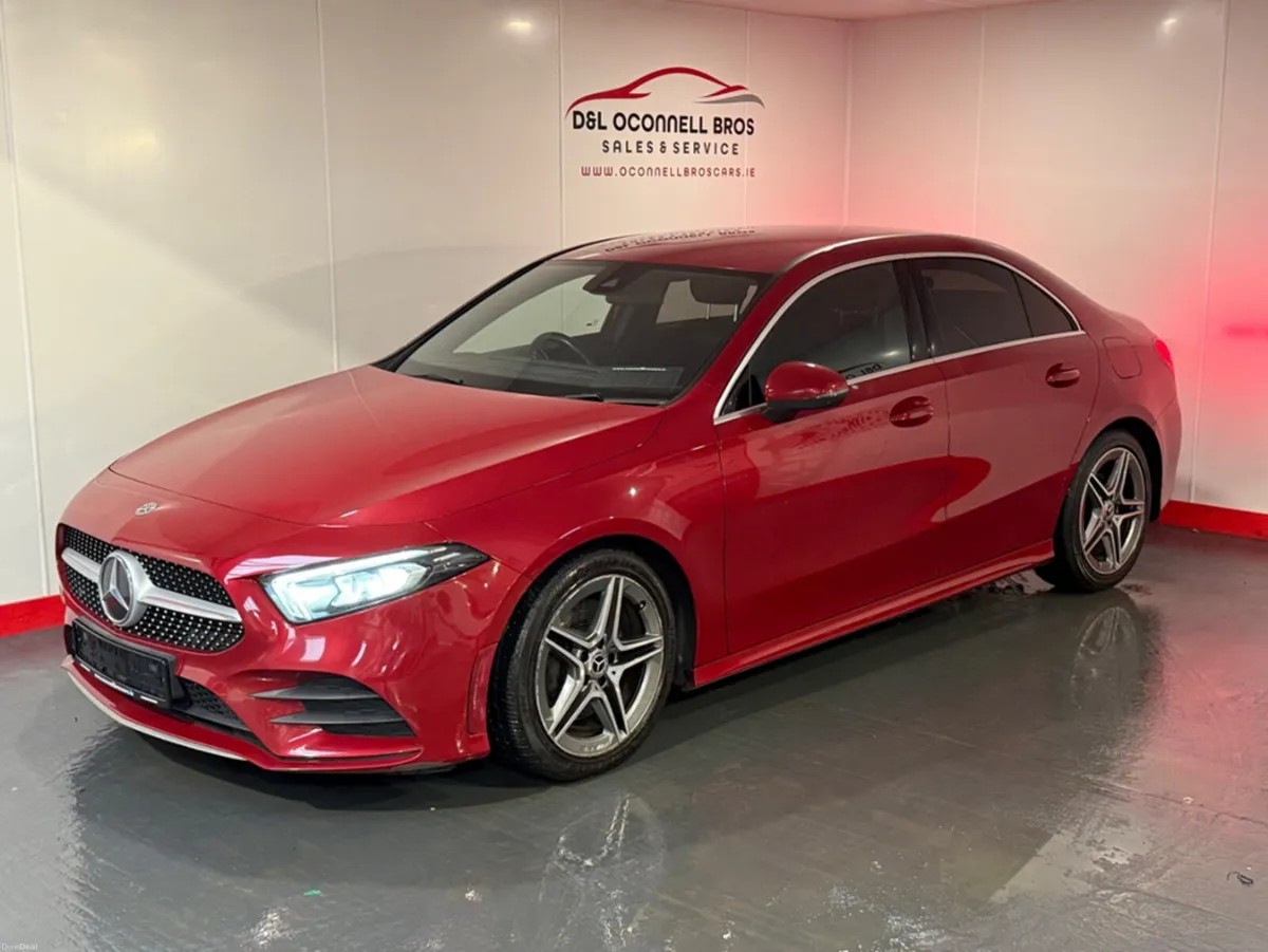 Mercedes-Benz A-Class 220 D AMG LINE AUTO - Image 3