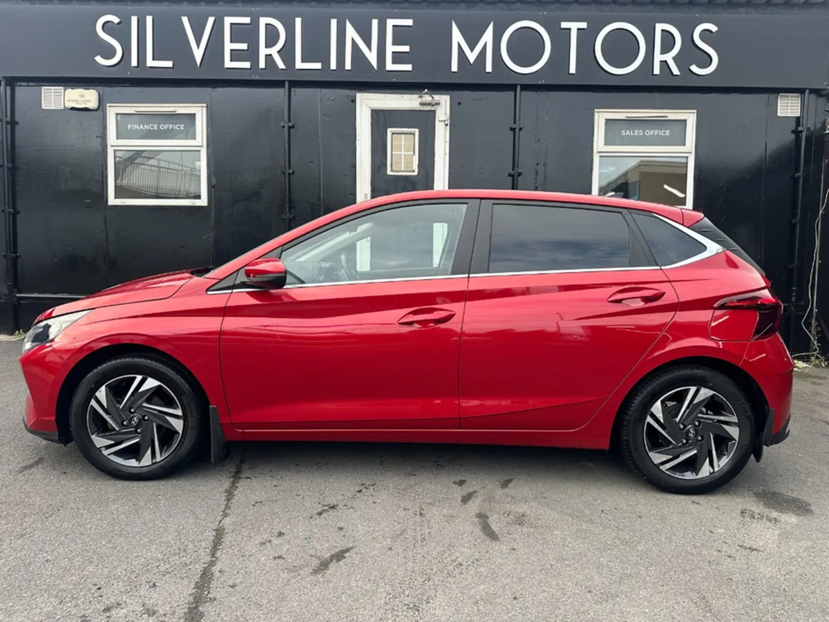 Hyundai i20 DELUXE PLUS 5DR - Image 2