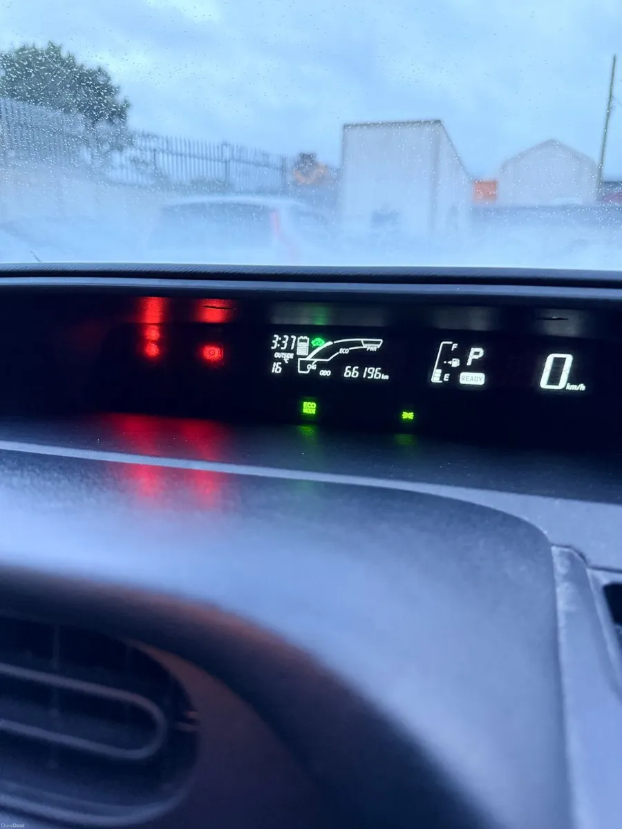 2016 Toyota Aqua 1.5 Hybrid Automatic – Push Start - Image 5