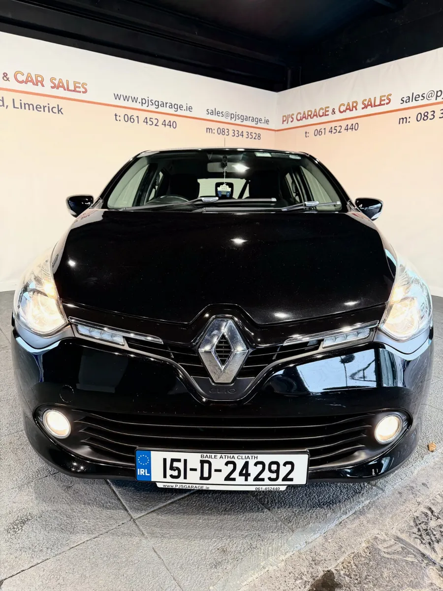 Renault Clio 2015, 1 Year Warranty - Image 2