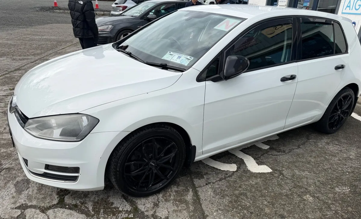 Volkswagen Golf 2014 - Image 4