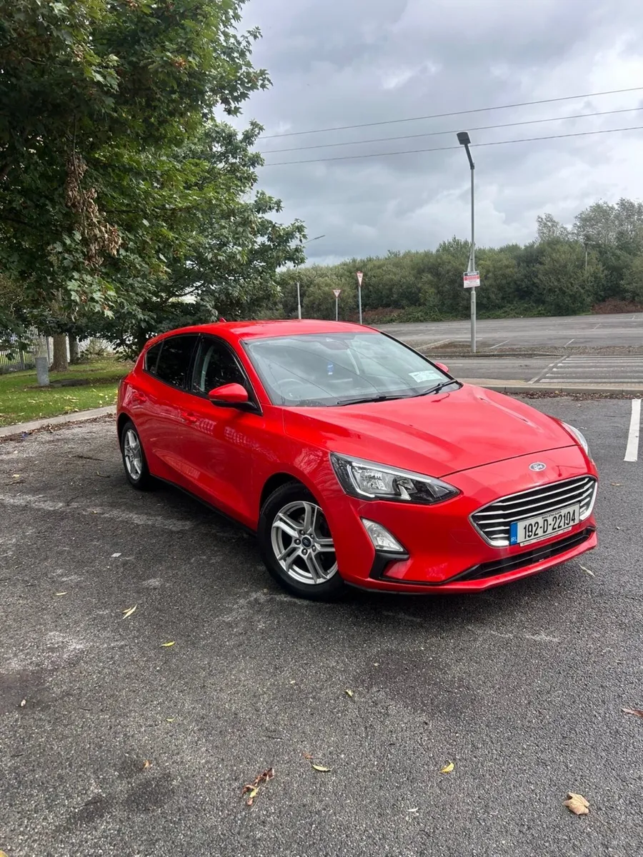 Ford Focus 2019 - Image 2