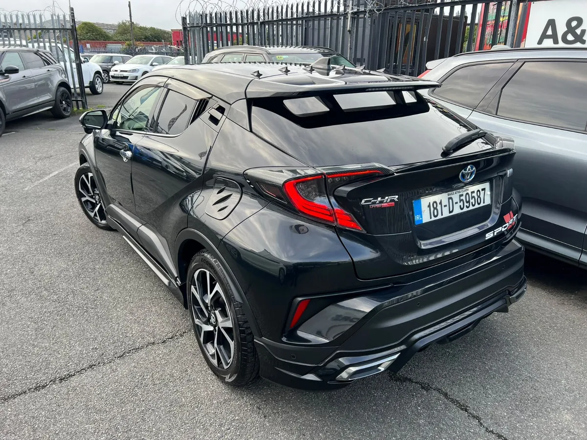 2018 Toyota C-HR 1.8 Hybrid High Spec - Image 4