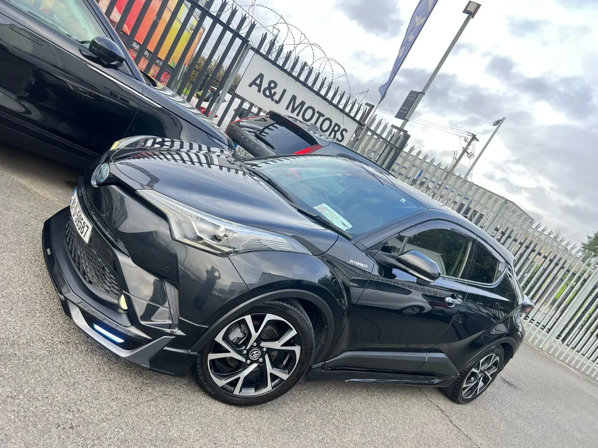 2018 Toyota C-HR 1.8 Hybrid High Spec - Image 2