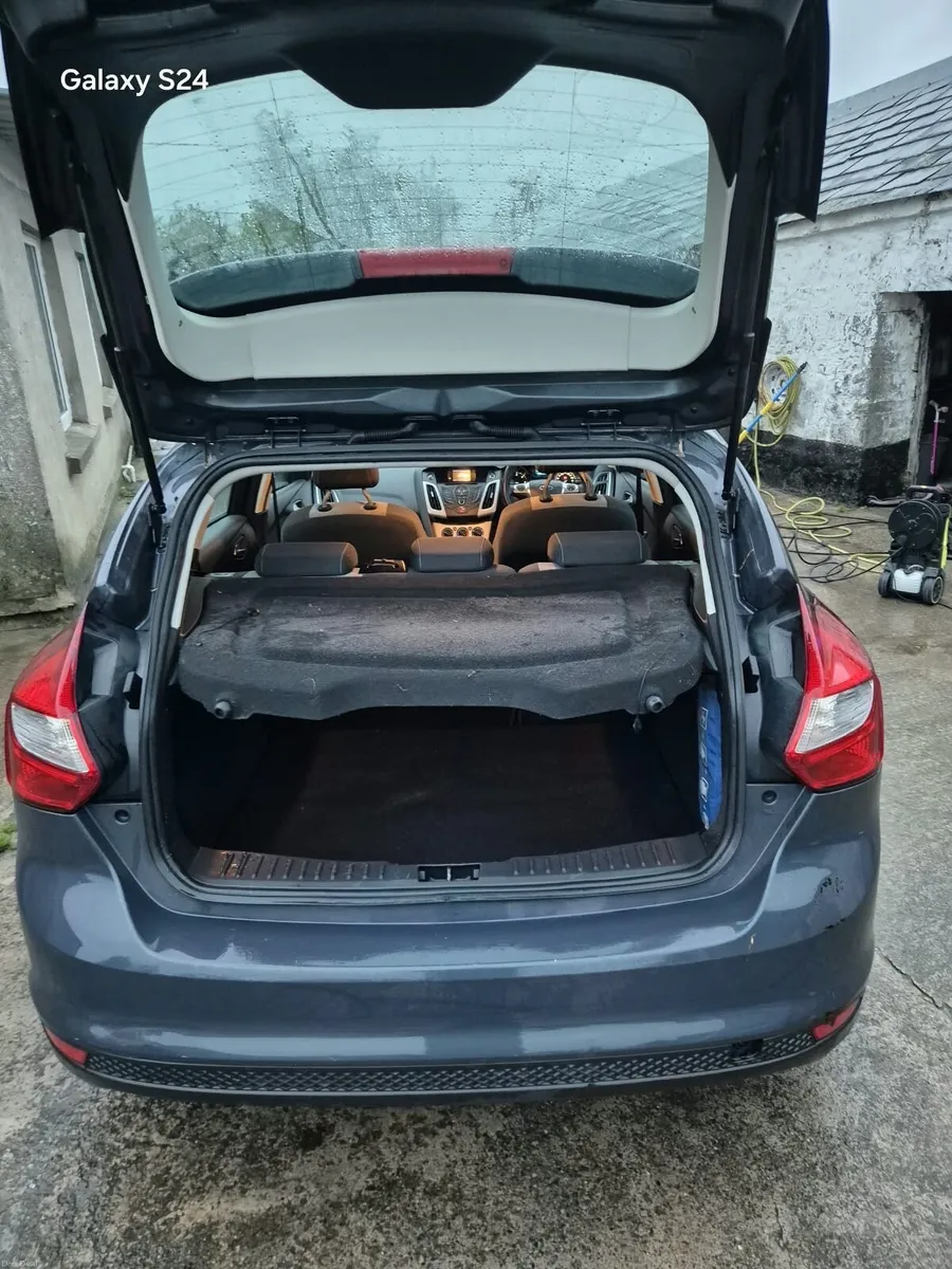 Ford Focus 2013 1.6 TDCI ZETEC - Image 2