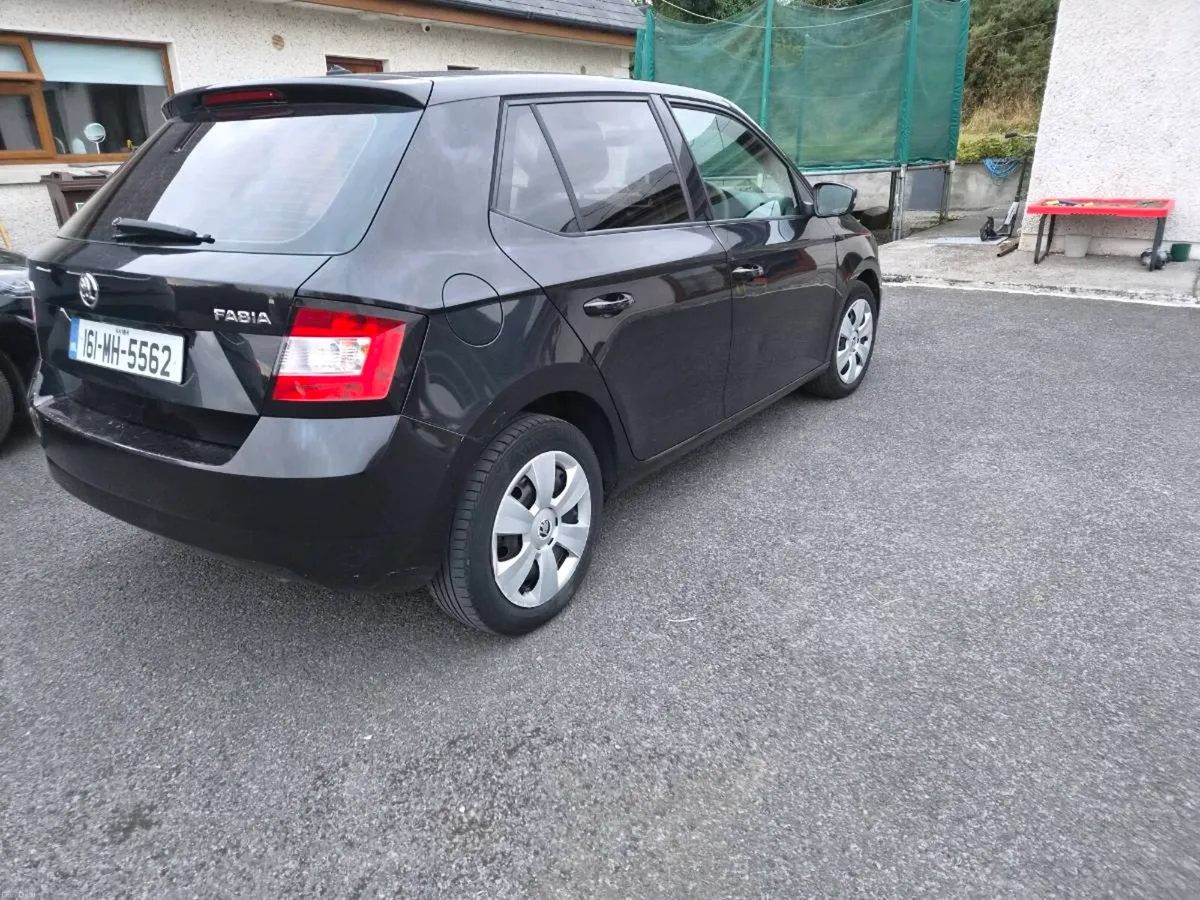 Skoda Fabia 1L 2016 - Image 1