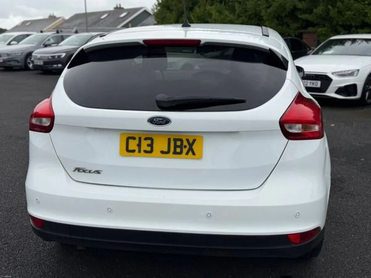 Ford Focus ZETEC EDITION TDCI - Image 5
