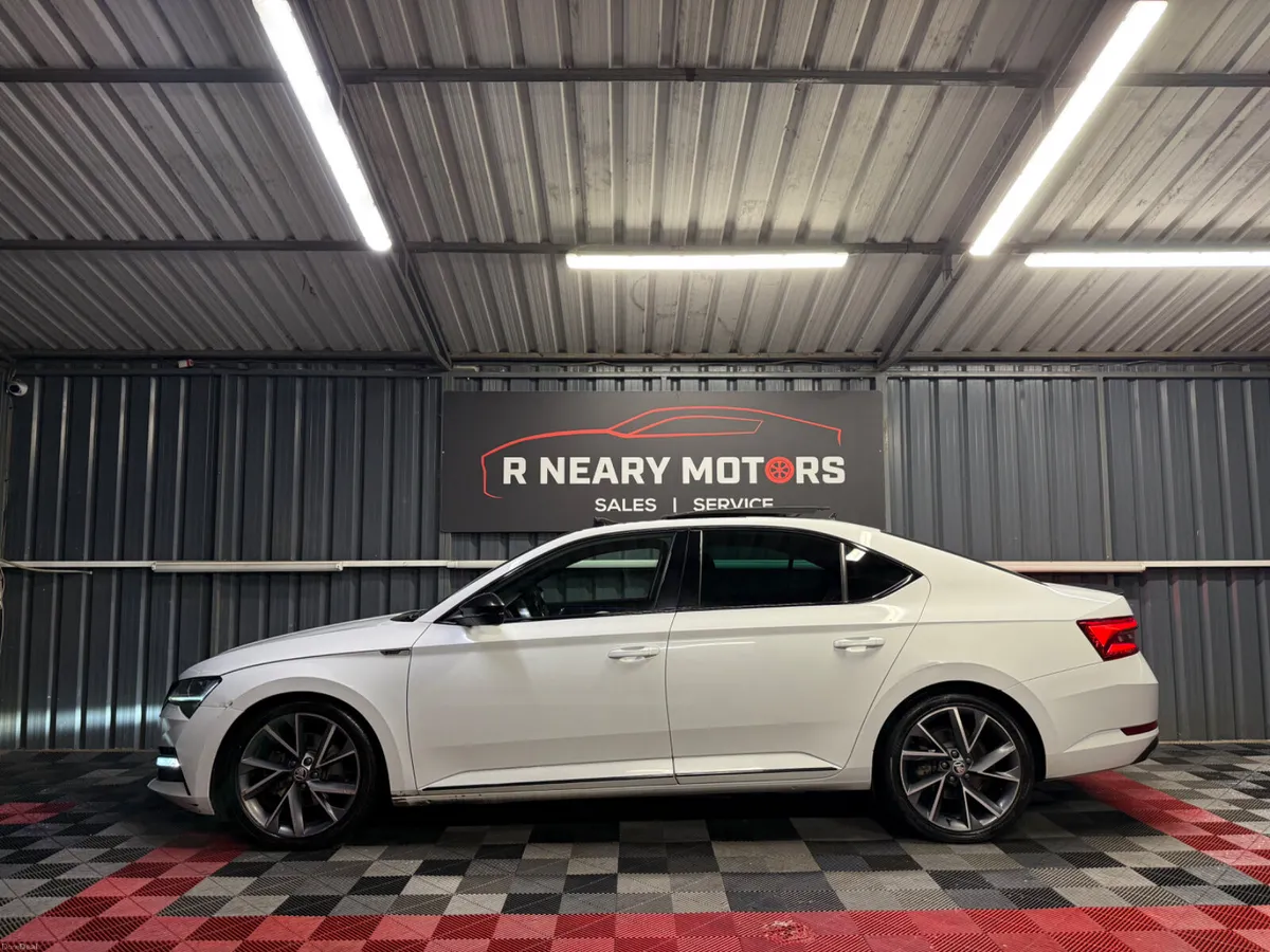 2020 Skoda Superb Sportline 2.0TDI 150HP DSG - Image 3