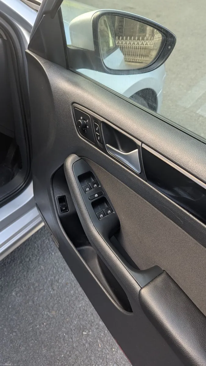 Volkswagen Jetta 1.6 TDI — Timing Belt & Water Pum - Image 4