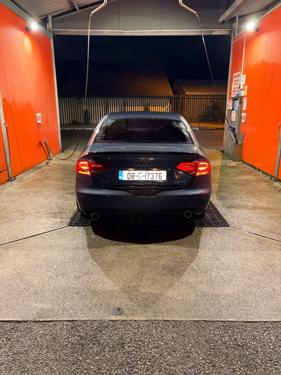 Audi A4 - Image 4