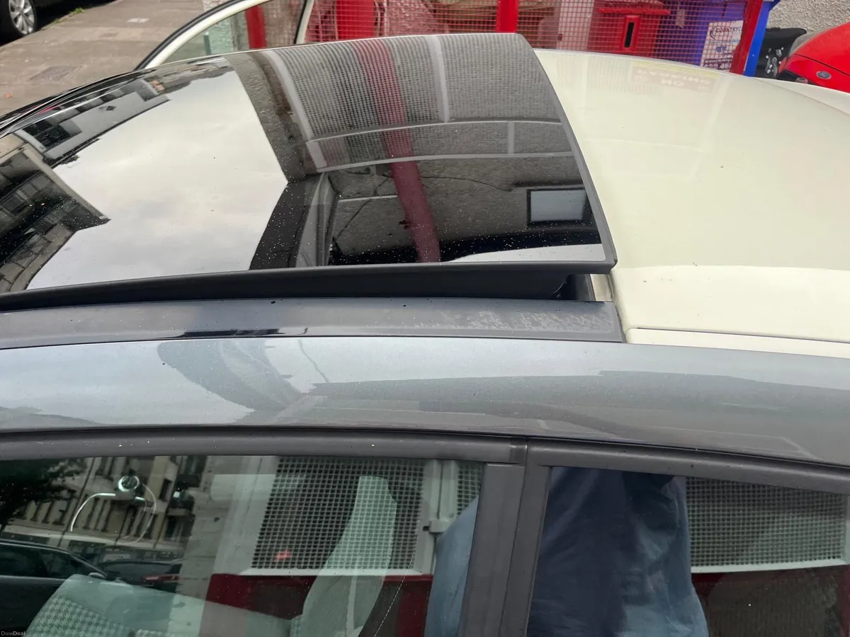 Audi A1 2011 - Image 3