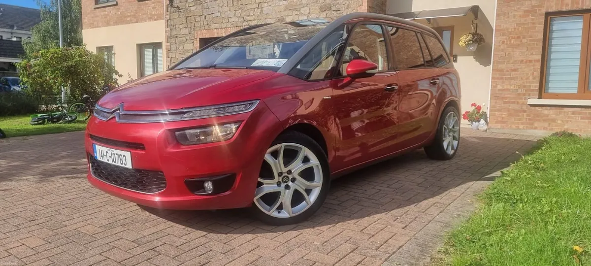 7 seater New NCT priced for quick sale - Image 5