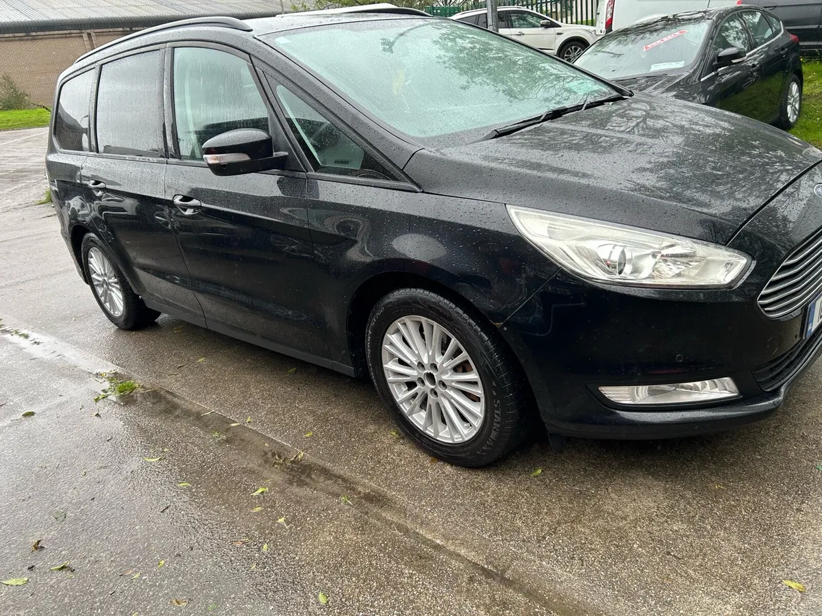 162 FORD GALAXY AUTO - Image 1