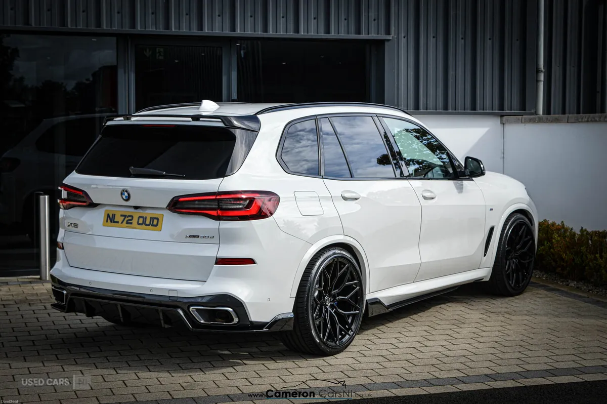 BMW X5 DIESEL ESTATE - Image 2
