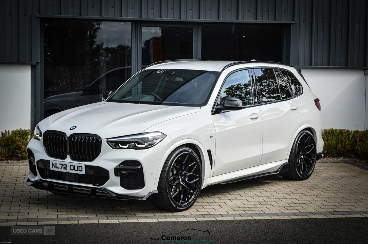 BMW X5 DIESEL ESTATE - Image 1