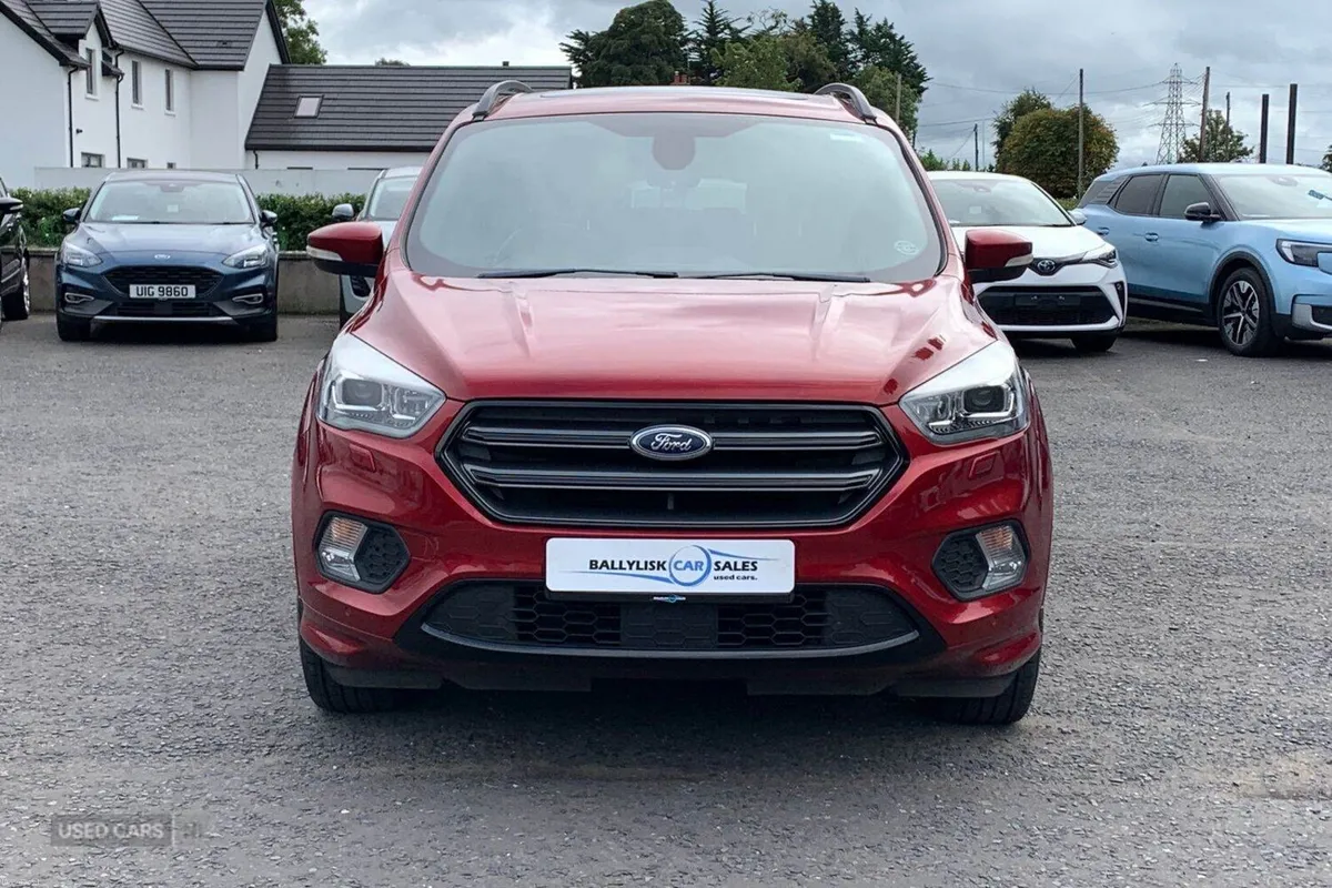 Ford Kuga 2.0 TDCi 180PS ST-Line Auto AWD in Ruby - Image 4