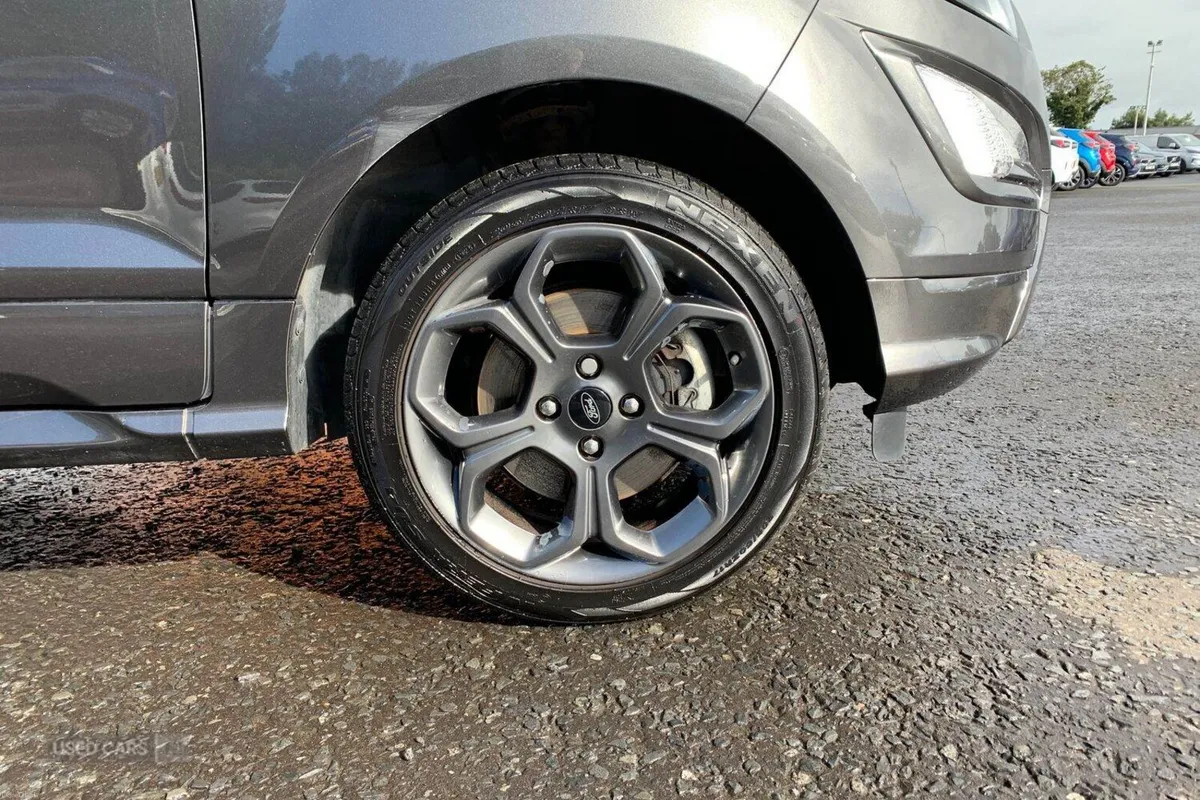 Ford EcoSport 1.0T 140PS ST-Line in Magnetic with - Image 6