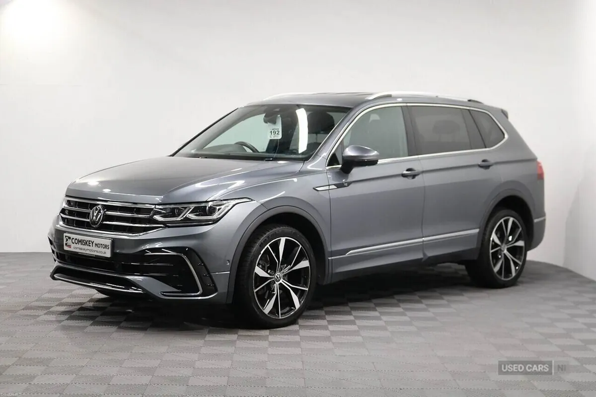 Volkswagen Tiguan Allspace TDI R-Line - Image 3