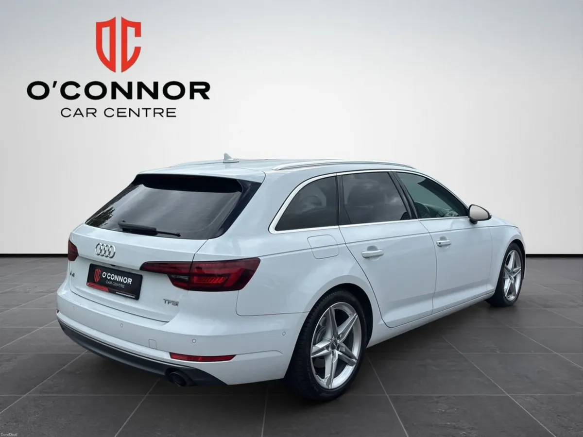 Audi A4 All the space of an estate. without giving - Image 6