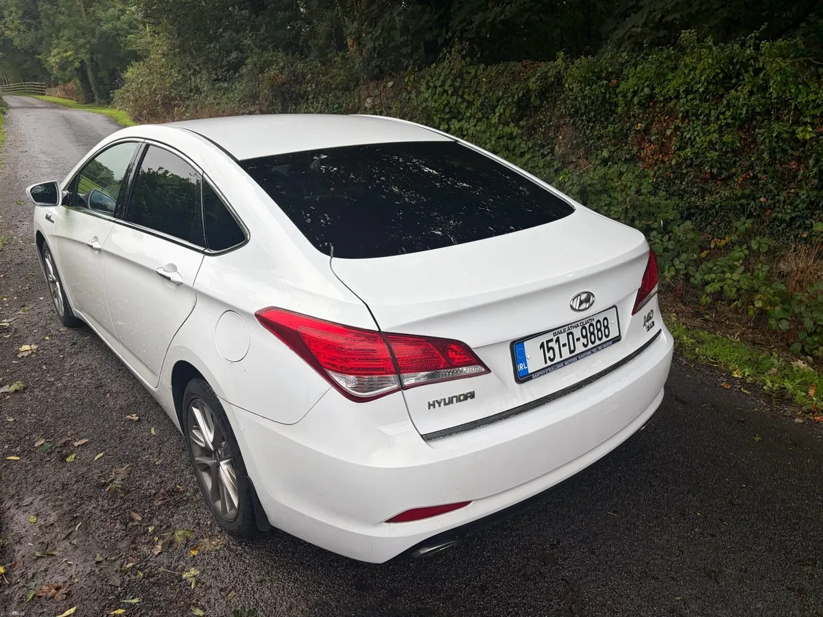 151 HYUNDAI I40 LOW KMS NCT 6/27 - Image 3