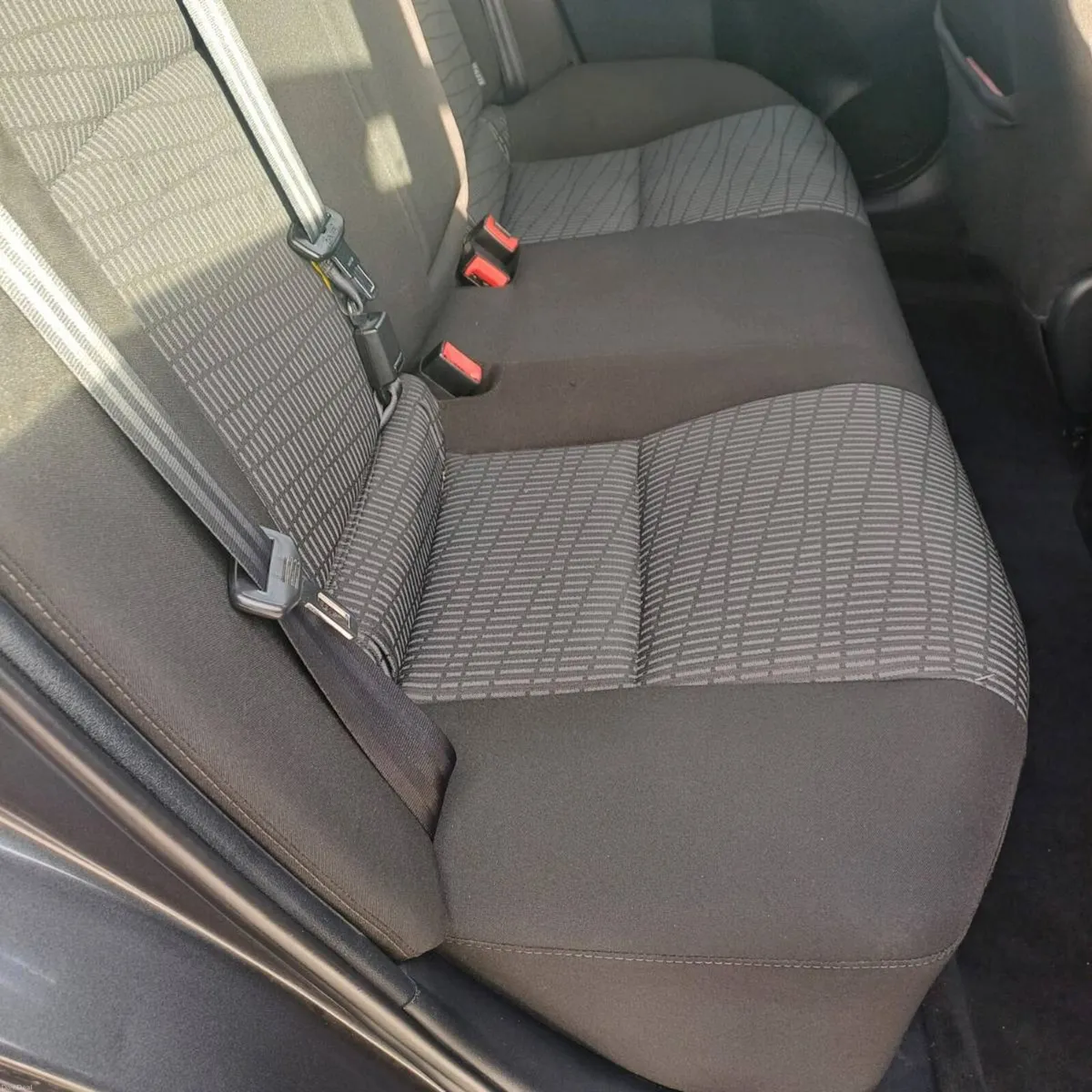 Toyota Avensis - Image 5