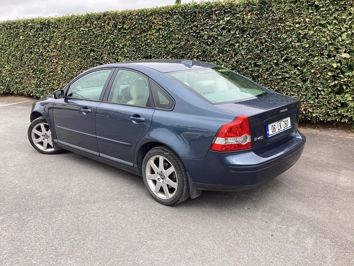Volvo S40 - Image 3