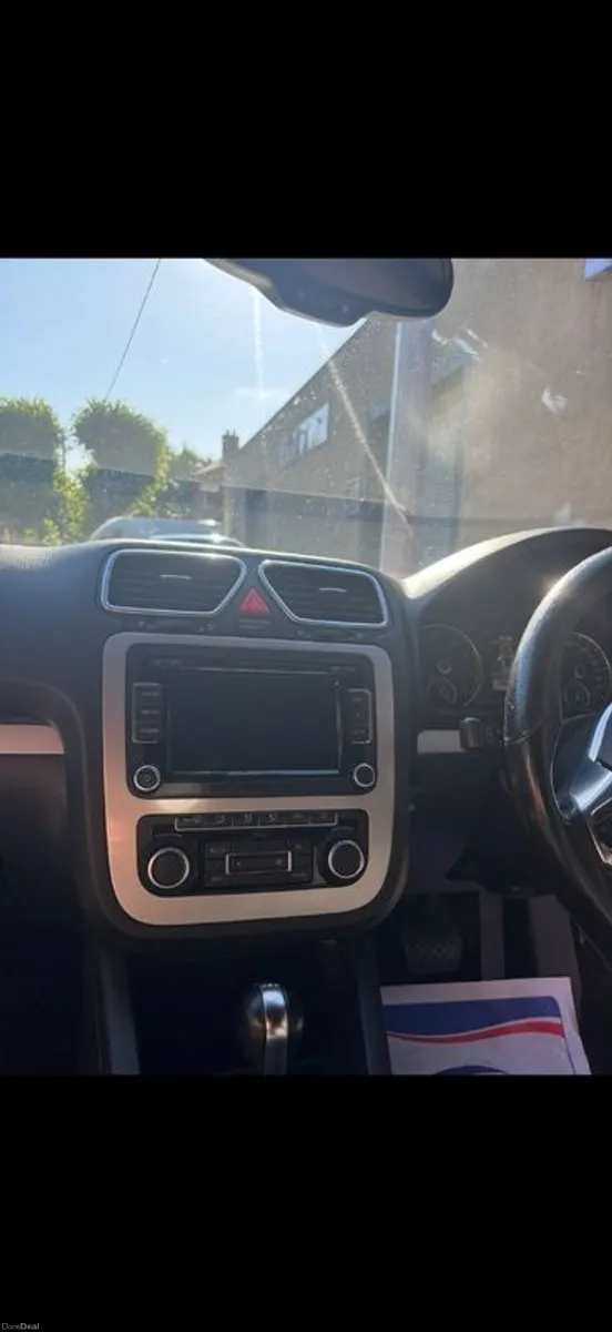 2010 Volkswagen Scirocco - Image 6
